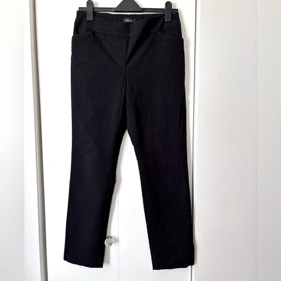 🎉4/30$🎉 Reitmans Pinstripe Dress Pants – Size 12P ✨ - Picture 1 of 4